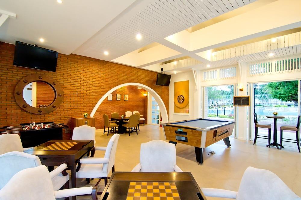 Ambassador City Jomtien Garden Wing Sattahip Exterior photo